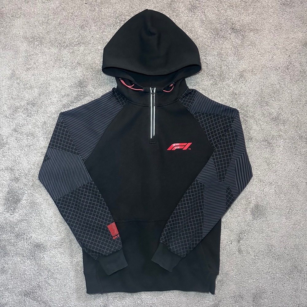 Formula 1 F1 Hoodie Mens Small Black Quarter Zip Graphic Fanatics On The Edge